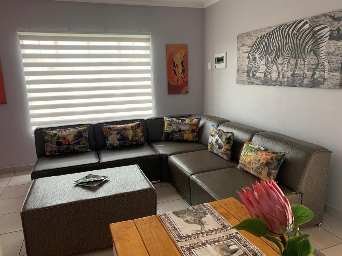 Rhino House With 3 Bedrooms Next To Pilanesberg And Sun City Mogwase Екстериор снимка